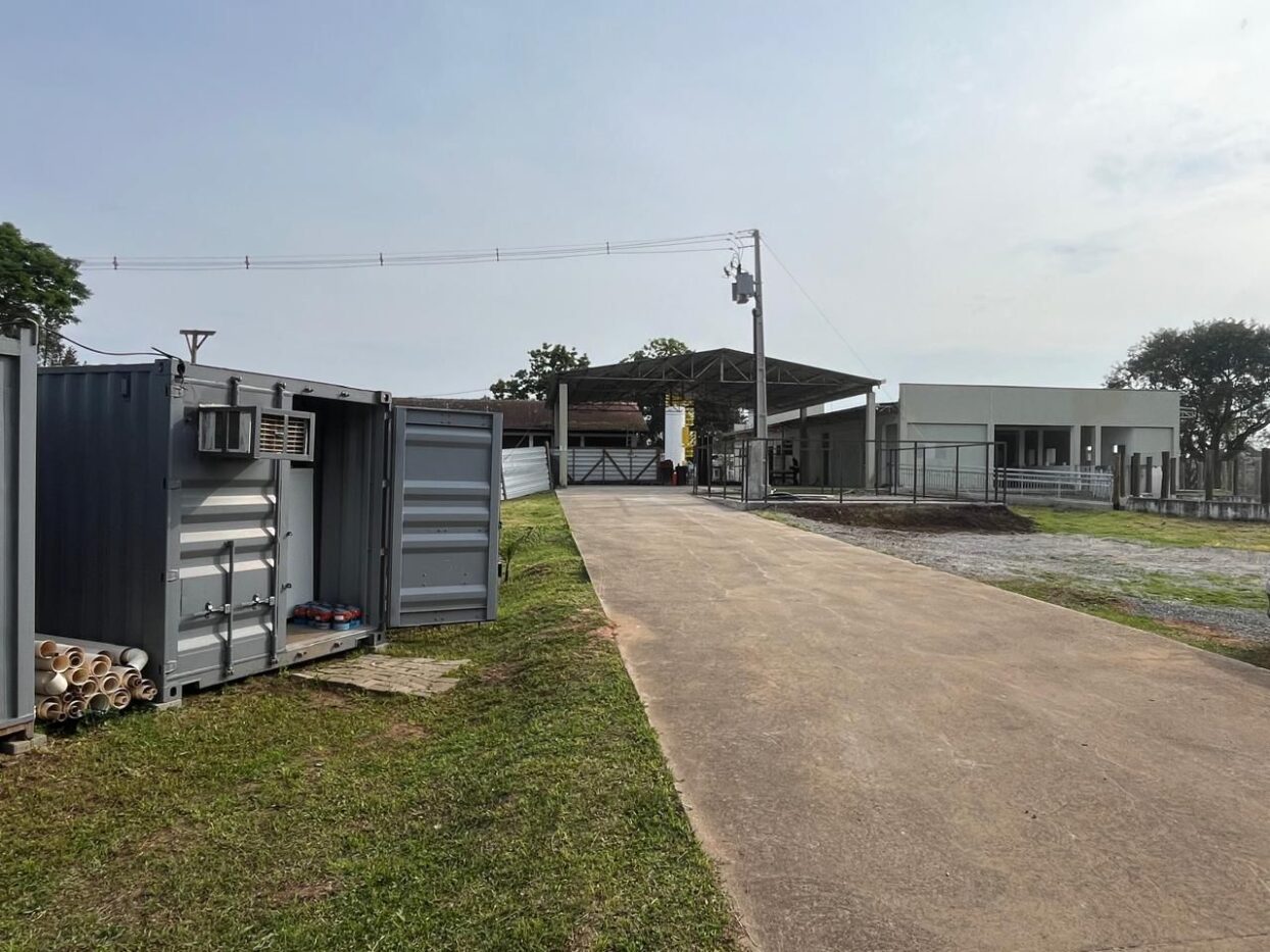 WhatsApp Image 2025-10-16 at 16.49.50 (2)